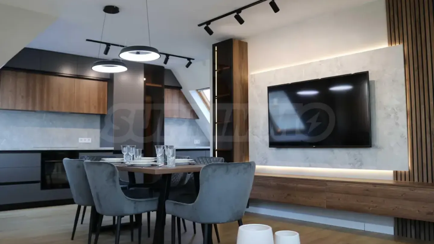 Luxury 4-Bedroom Mezonet in Central Plovdiv, Fully Furnished - Image 1