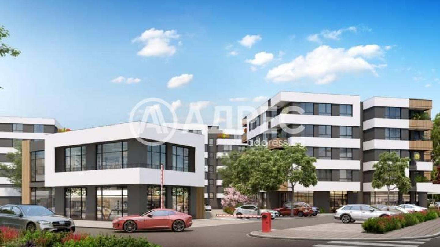 Spacious Three-Bedroom Apartment with Terraces in Plovdiv, Bulgaria - Image 1