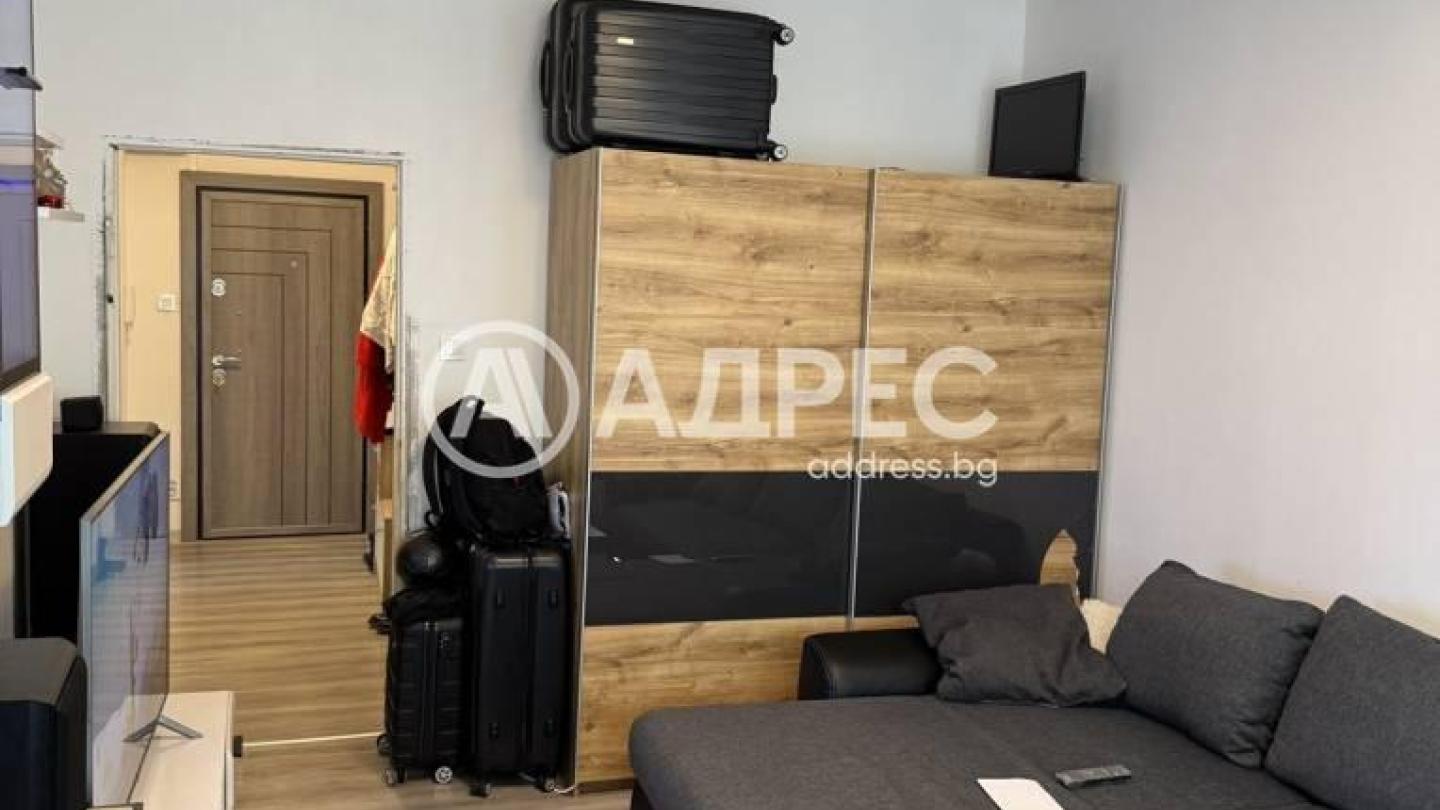 Spacious 2-Bedroom Apartment in Plovdiv, Bulgaria - Partially Furnished - Image 1