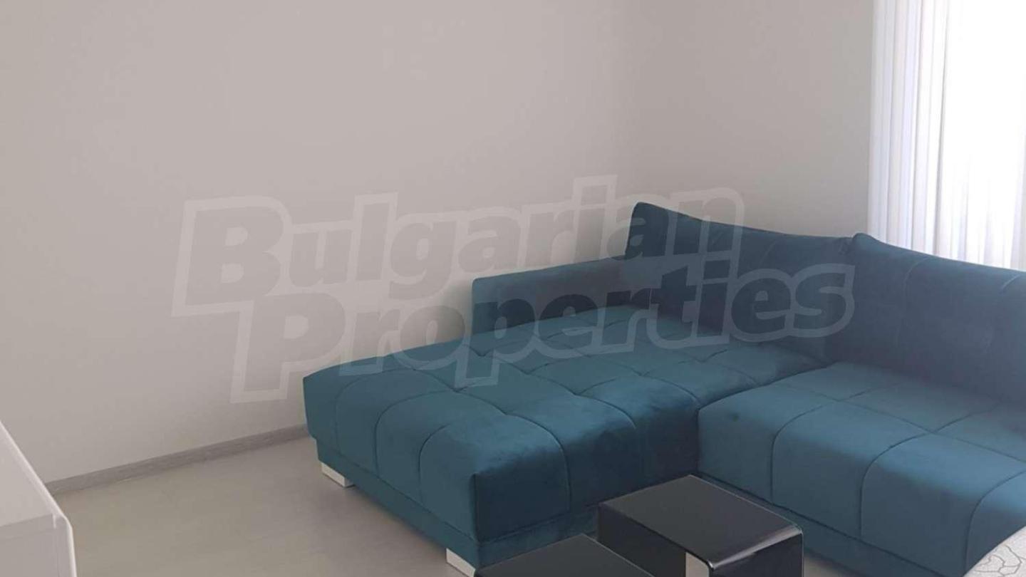 Spacious Fully Furnished 2-Bedroom Apartment with Parking in Plovdiv - Image 1