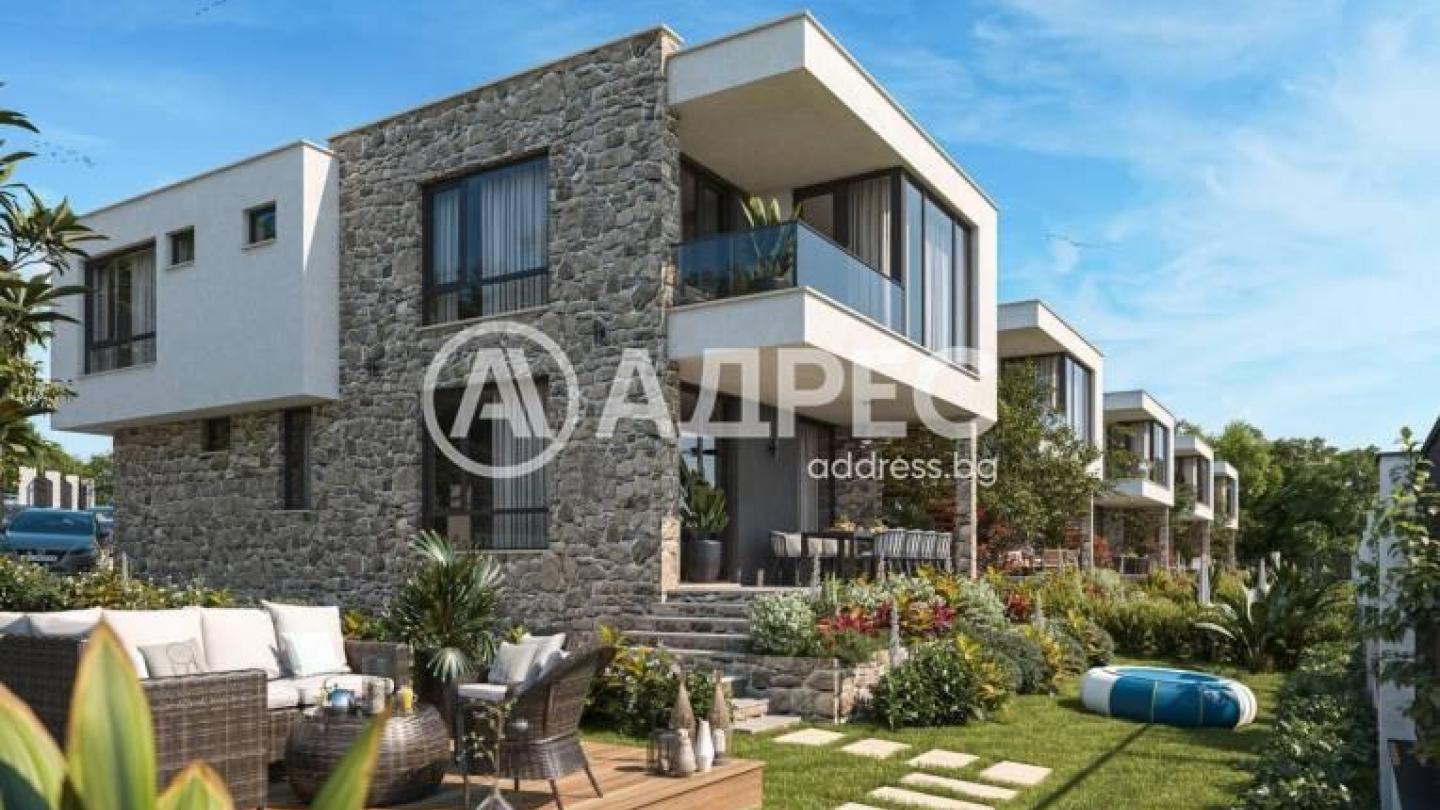 Spacious Seafront House in Burgas Kranevo - 3 Bedrooms, Unfurnished - Image 1