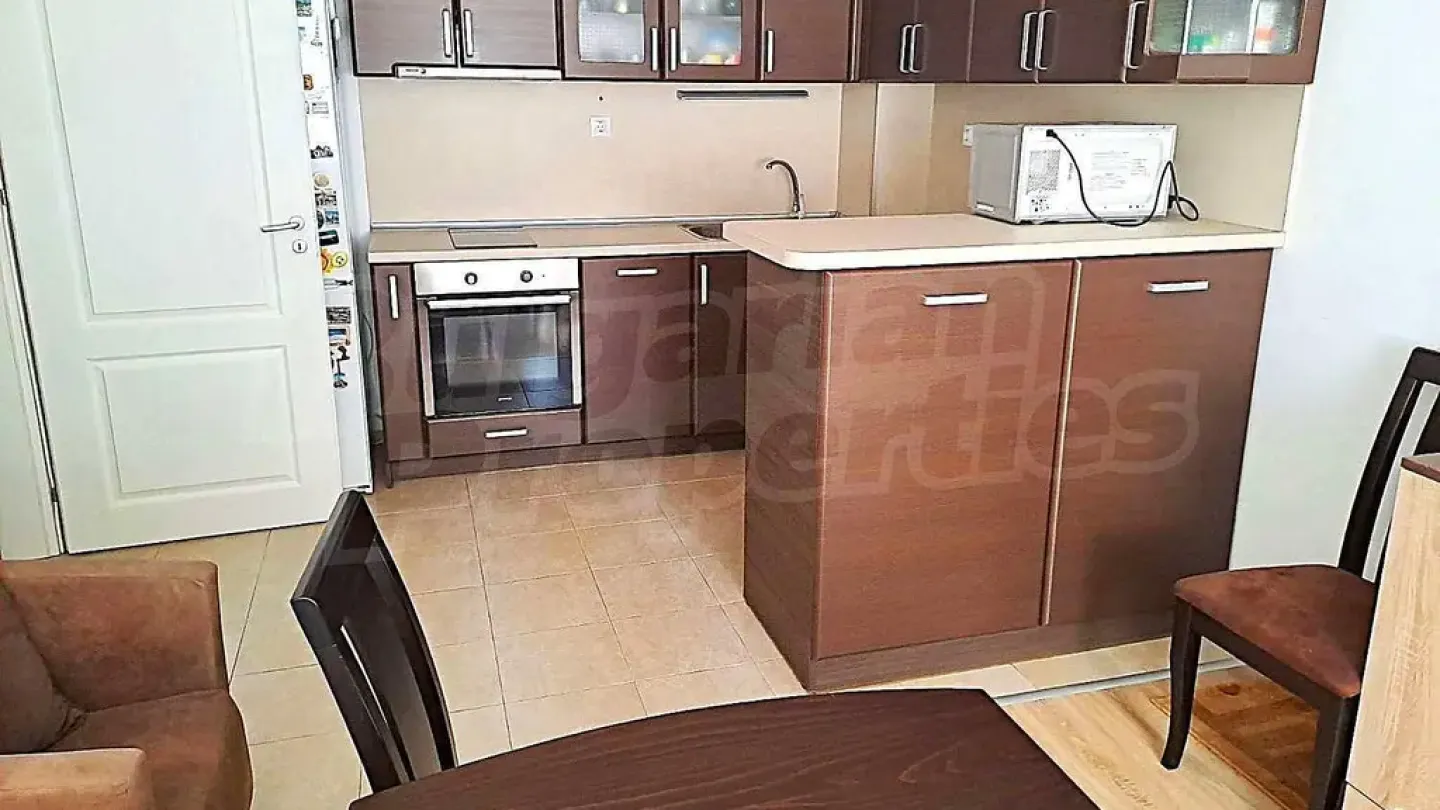 Spacious Fully Furnished 2-Bedroom Apartment Near Chaika Park, Stara Zagora - Image 1