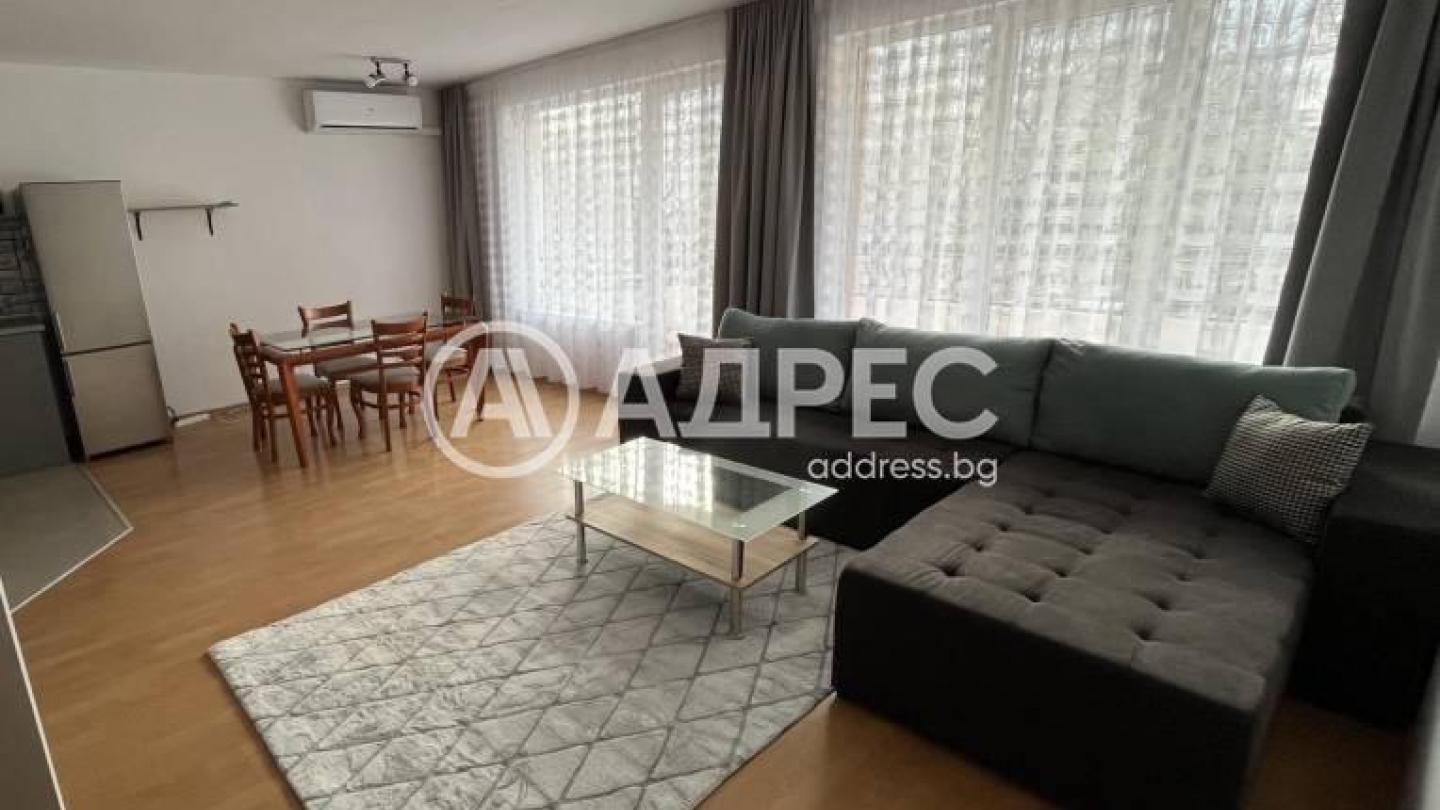 Fully Furnished 3-Bedroom Apartment in Varna's LK Trakia District - Image 1