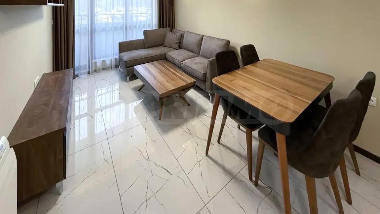 Spacious, Fully Furnished 2-Bedroom Apartment in New Luxury Building - Image 1