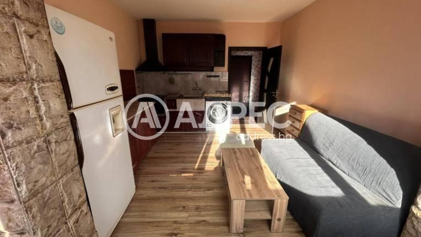 Fully Furnished 2-Bedroom Apartment in Varna, Bulgaria - Ideal Location - Image 1
