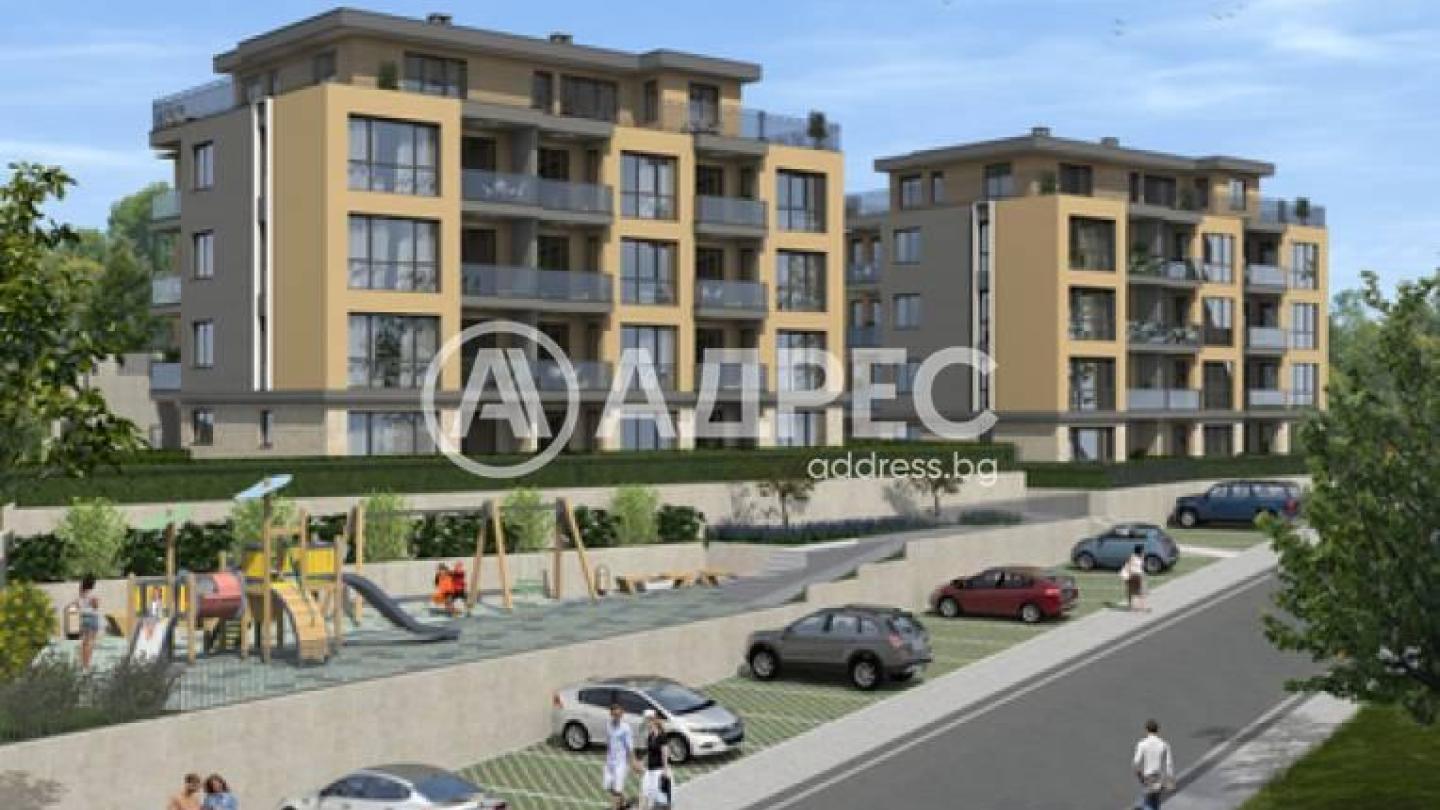 Spacious Varna Apartment with Panoramic City & Sea Views - For Sale - Image 1