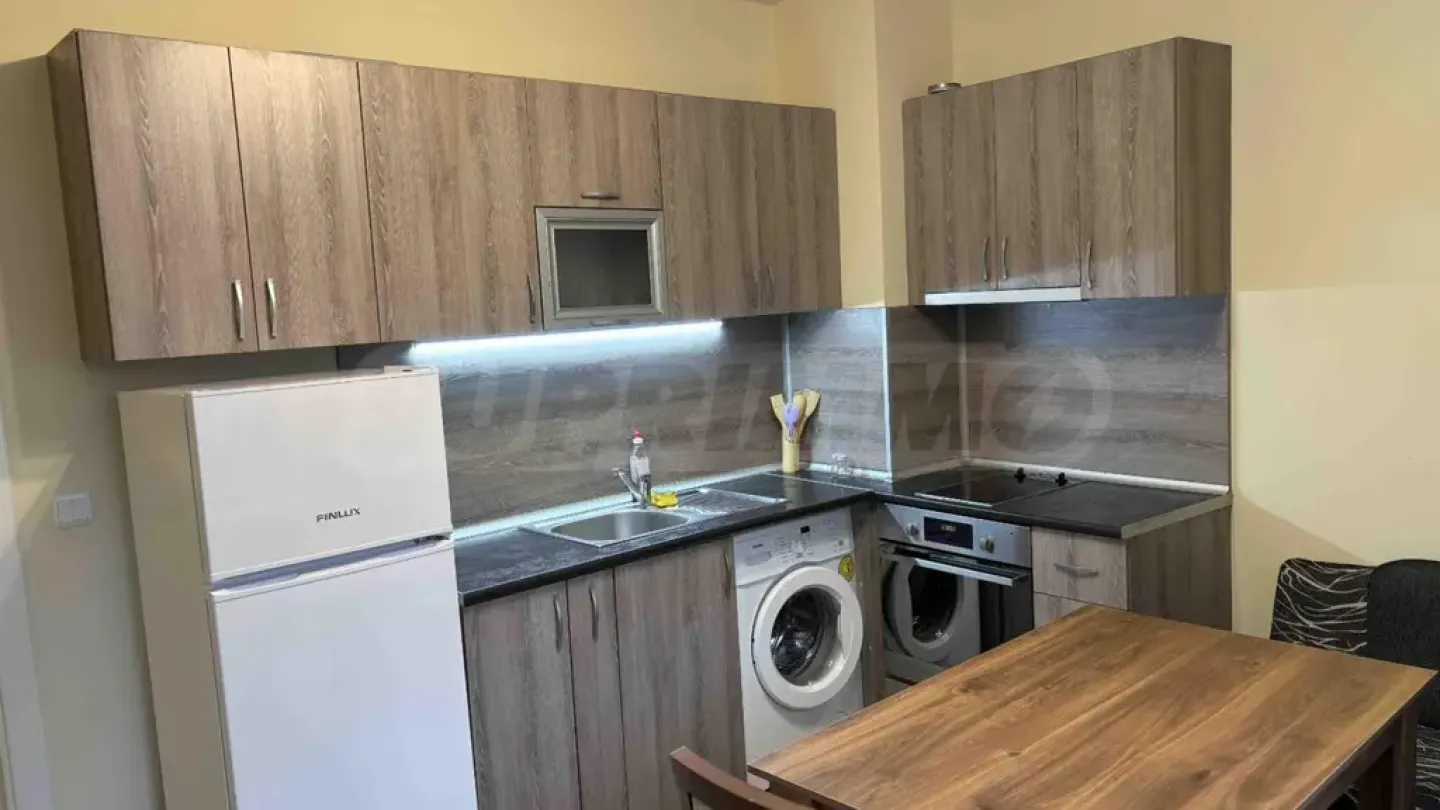 Stylish Varna Apartment Near Market & Cathedral - Fully Furnished - Image 1