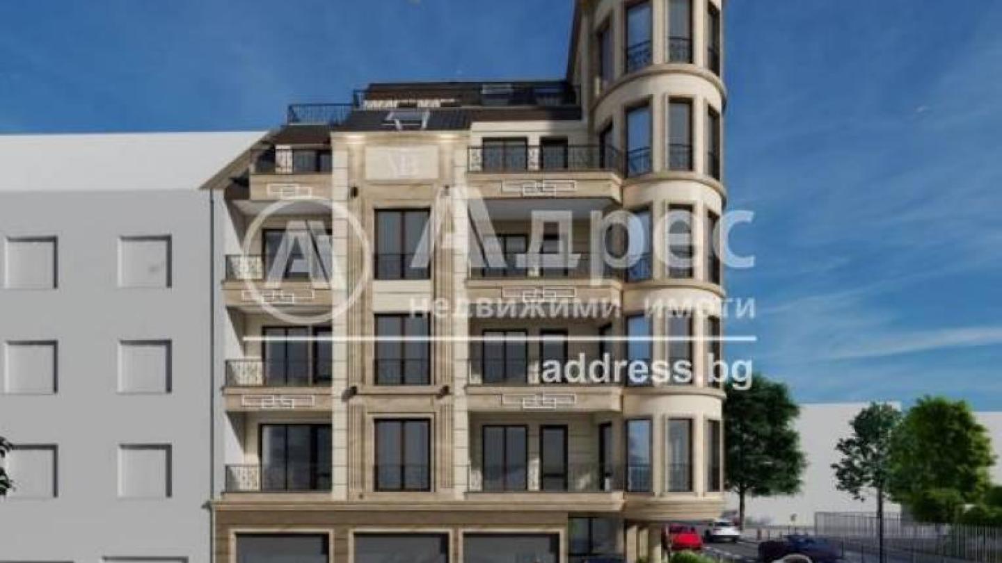 Stylish 2-Bedroom Apartment in Varna City Center for Sale - Image 1