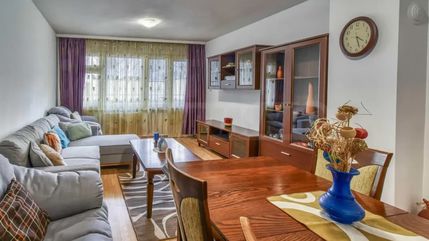 Spacious Apartment Near Journalist Square, Fully Furnished, Sofia - Image 1