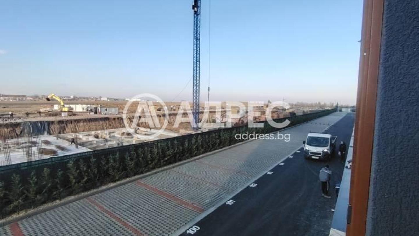 Spacious 3-Bedroom Apartment in Burgas Horizon Neighborhood for Sale - Image 1