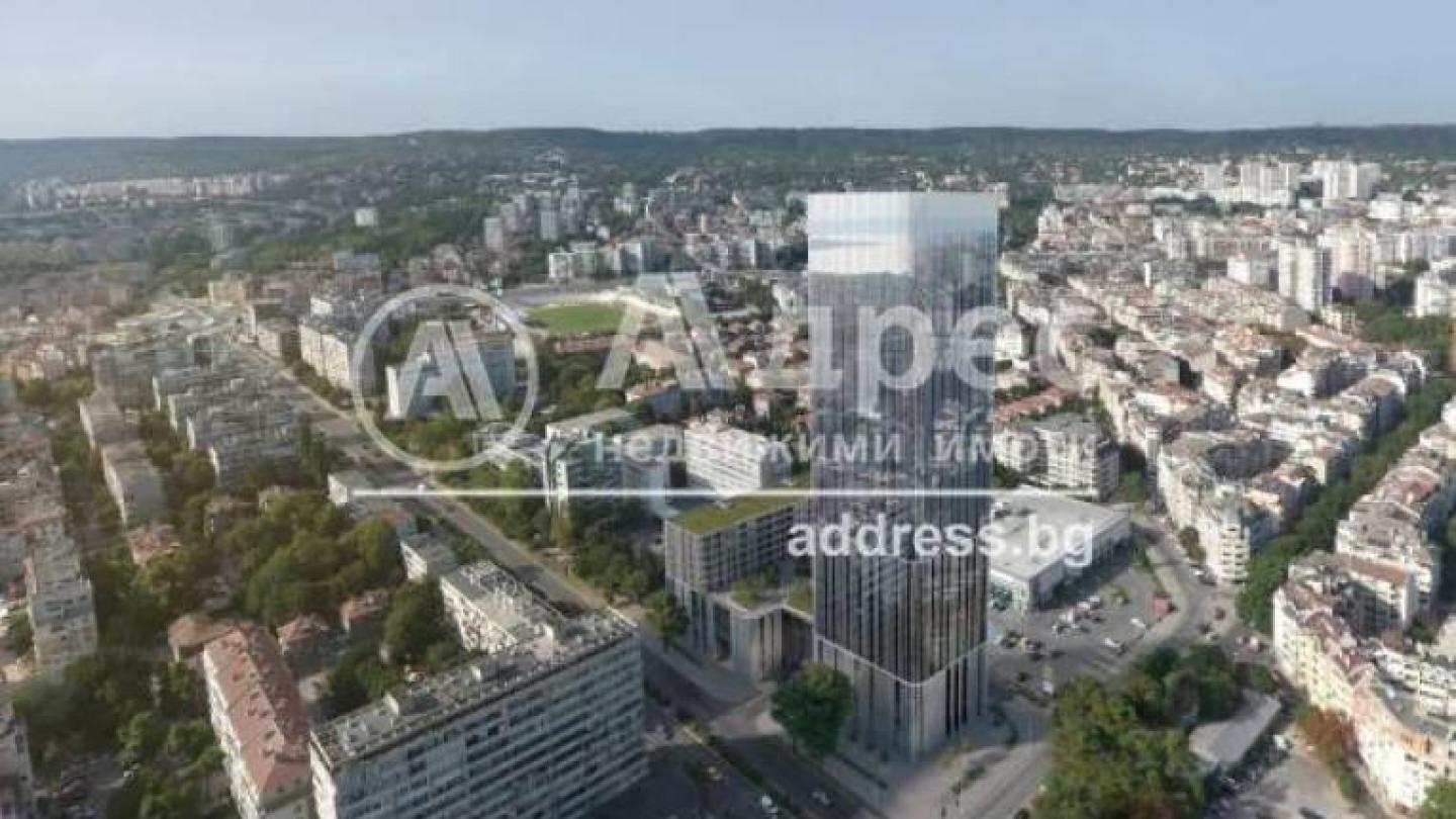 Spacious Apartment Near Hospital with Stunning Sea Views - Image 1