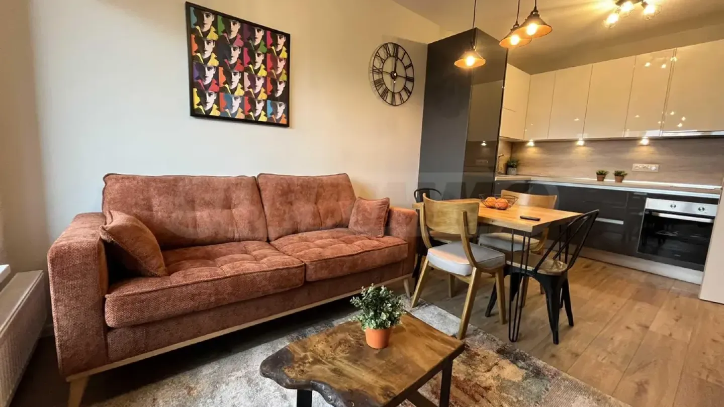 Stylish Industrial One-Bedroom Apartment in Varna’s Vazrazhdane District - Image 1