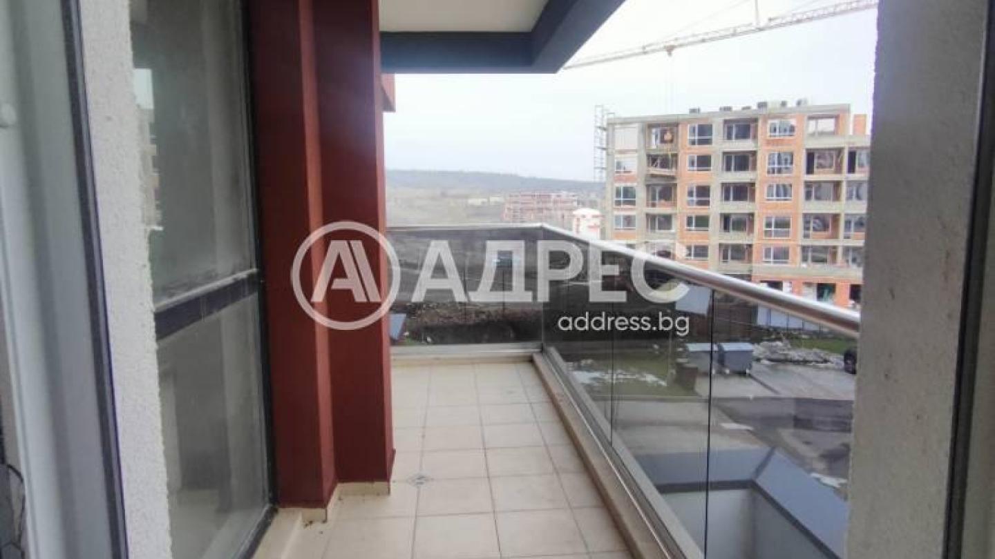 Spacious 2-Bedroom Apartment for Sale in Burgas, Bulgaria - Image 1