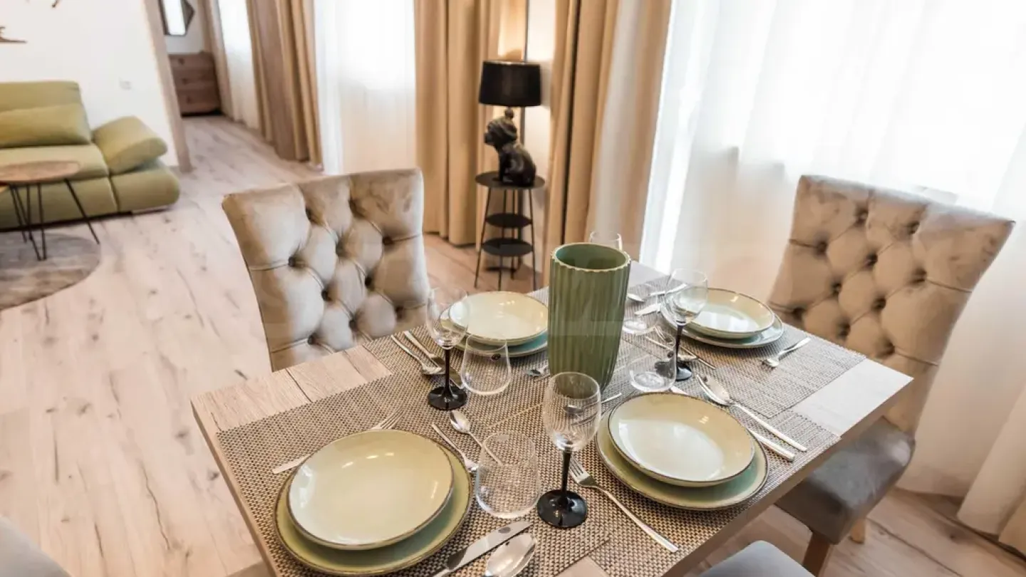 Stylish Fully Furnished Apartment in Varna City Center - Image 1