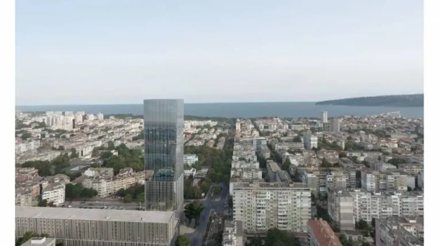 Spacious One-Bedroom Apartment in New Landmark Complex Near Varna Hospital - Image 4