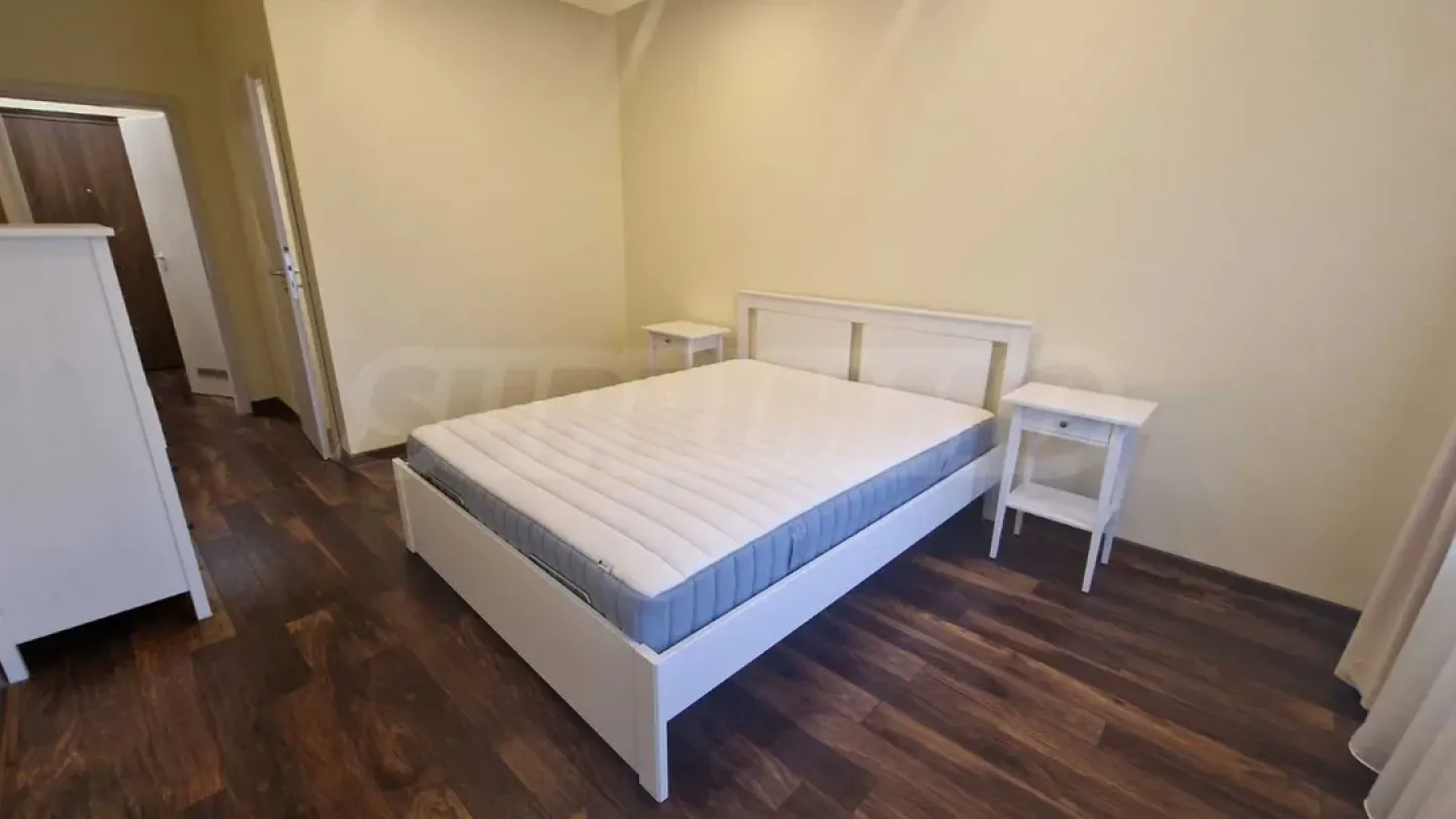 Spacious Fully Furnished 1-Bedroom Apartment in Sofia - Image 3