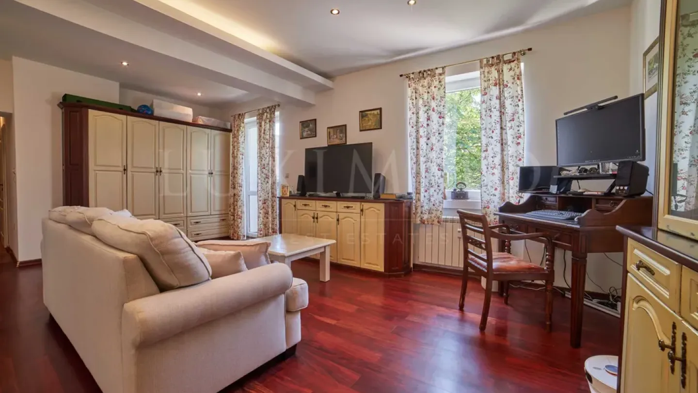 Spacious, Fully Furnished Apartment Near Sofia City Center - Image 3