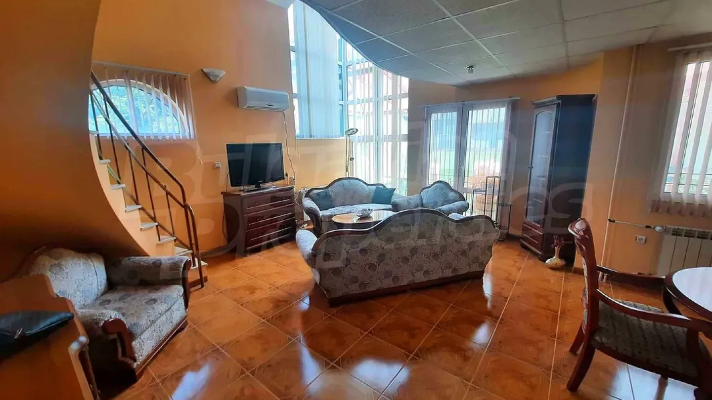 Spacious Sea Garden Maisonette - Burgas, Bulgaria - 4 Bedrooms - Image 4