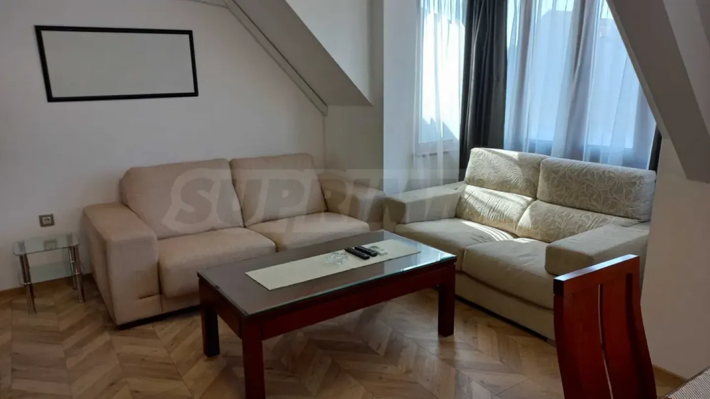 Spacious, Fully Furnished Apartment in Sunny Varna Neighborhood - Image 4