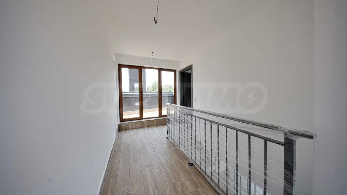 Spacious Mezonet in Slivnitsa Quarter, Sofia - 200m2 - Image 1
