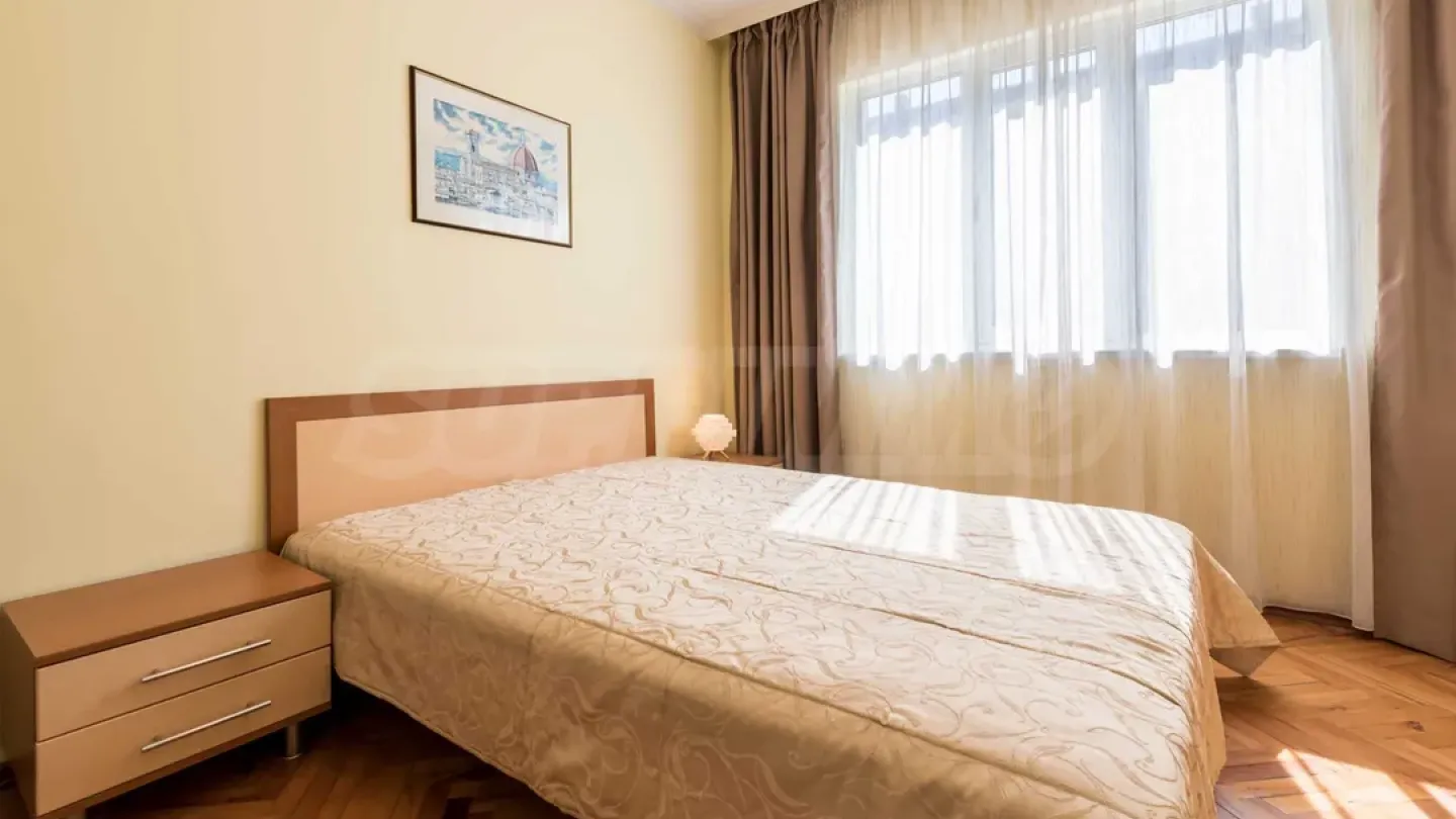 Spacious, Fully Furnished Apartment Near Varna Sports Hall - Image 5