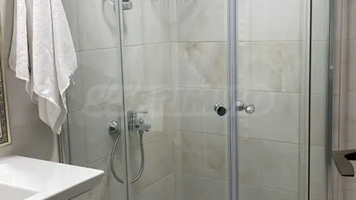 Fully Furnished 3-Bedroom Apartment in Sofia Center - Image 5