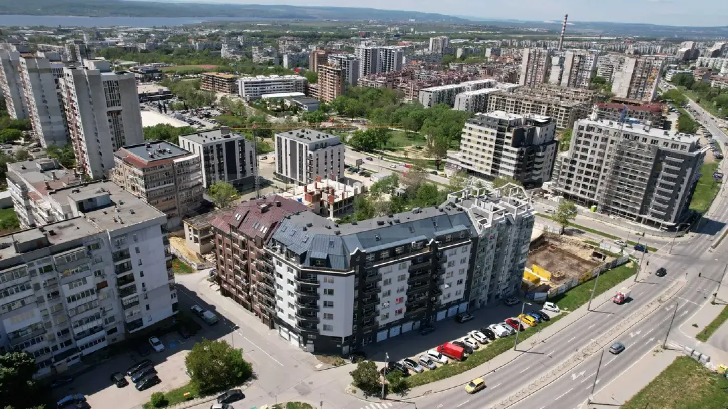Spacious Varna Apartment - New Building, "Vzhradzhane 2" - Image 1