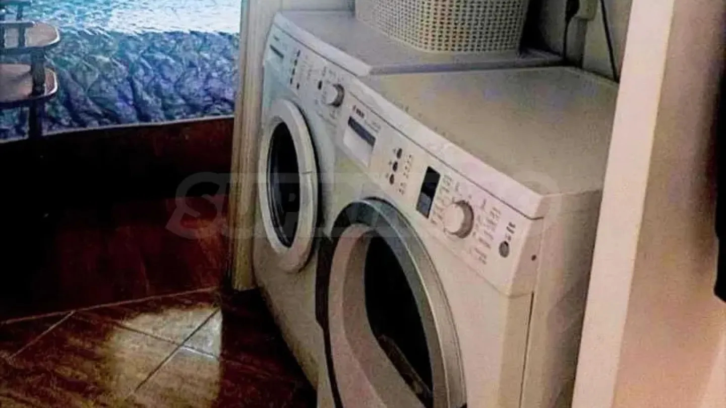 Apartment for sale in Burgas - Image 1