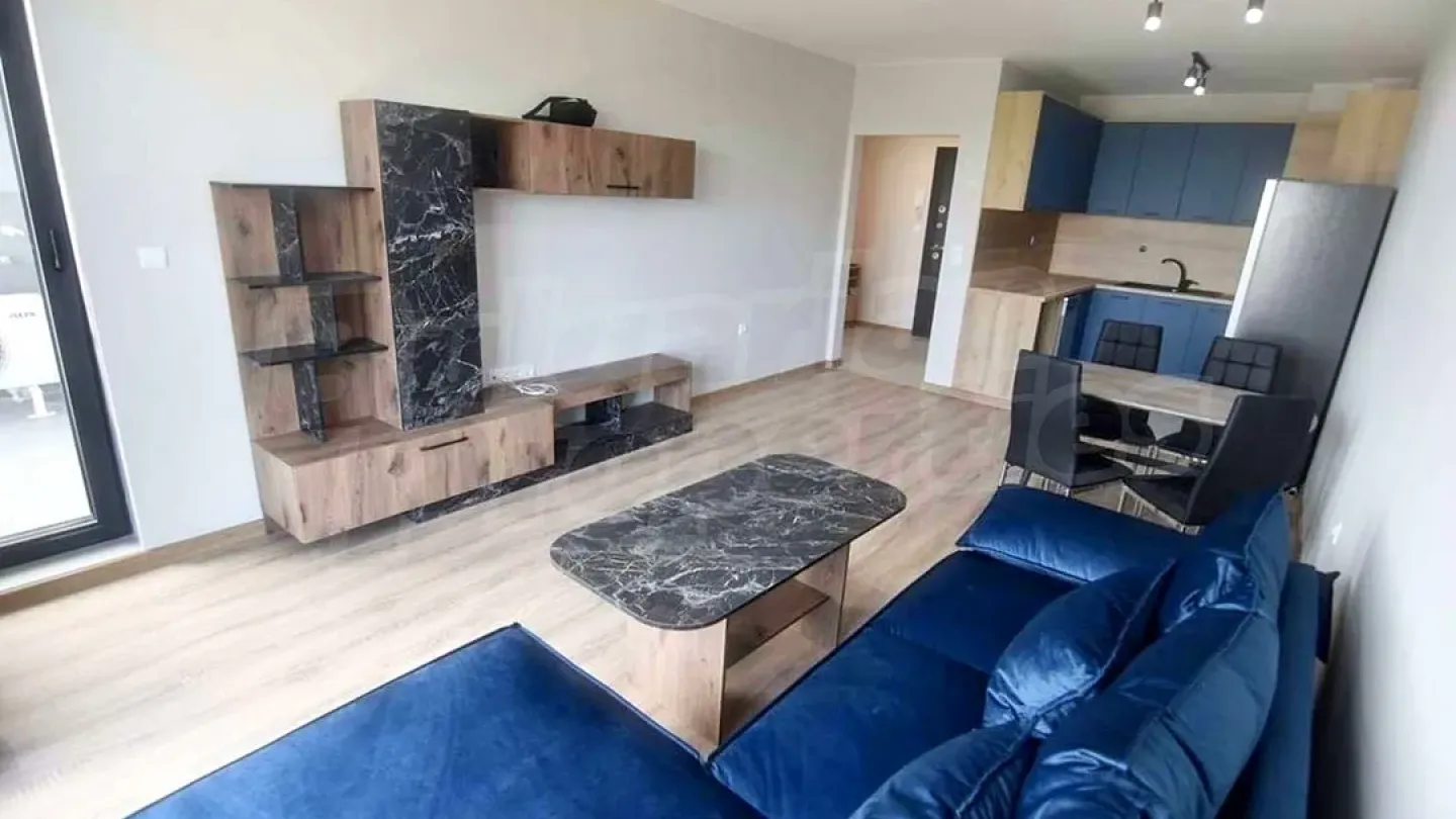 Stylish Plovdiv Apartment with Balcony - Perfect Investment - Image 4