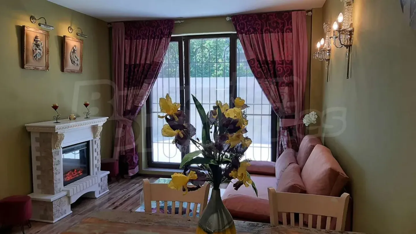 Luxurious Fully Furnished Apartment in Varna’s Central District - Image 5