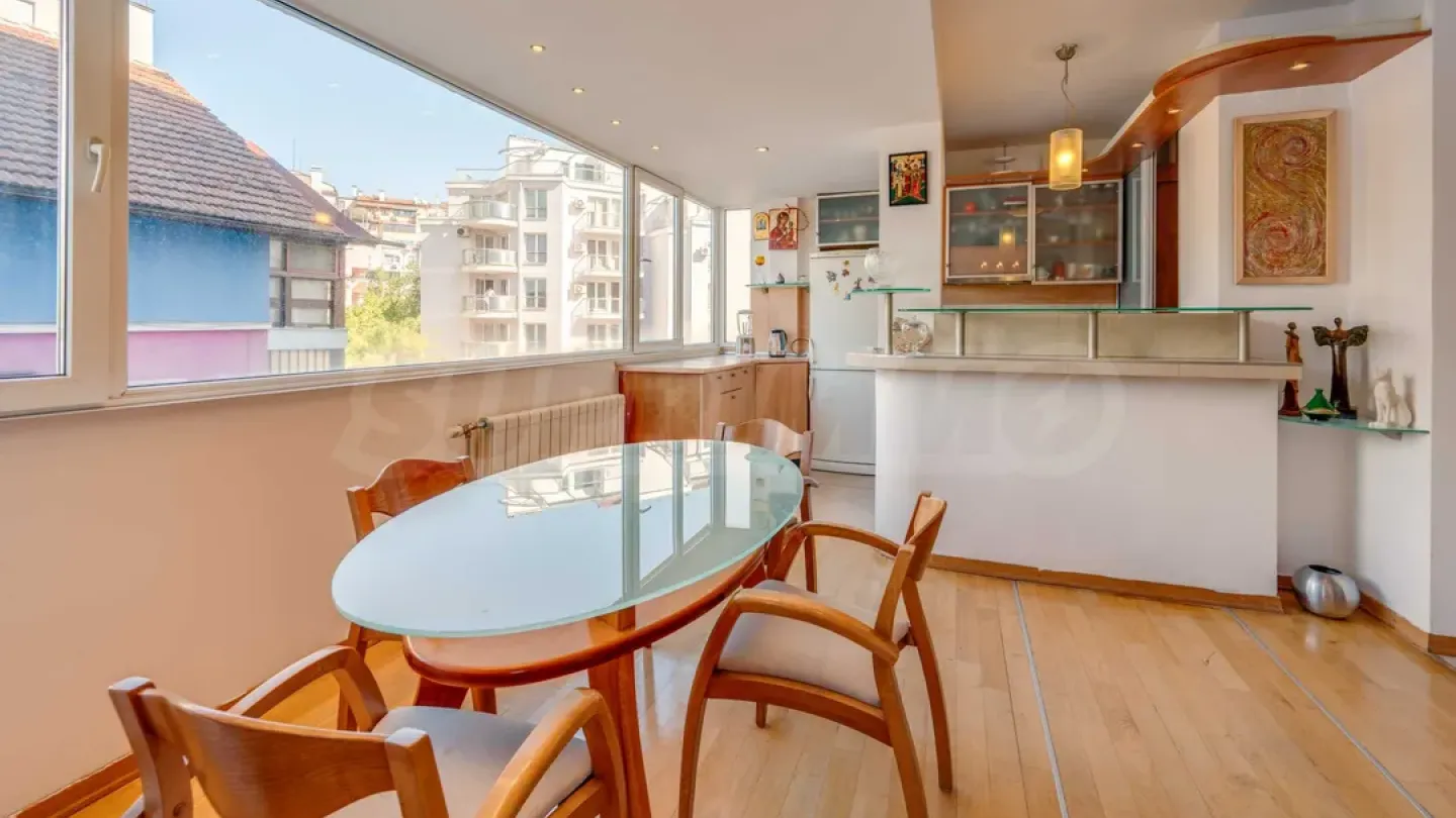 Spacious Fully Furnished Apartment Near Hotel "Marinela", Sofia - Image 5