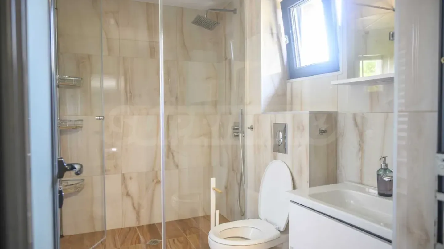 Luxury Varna Home: Pool, Sauna, 4 Bedrooms - Image 3