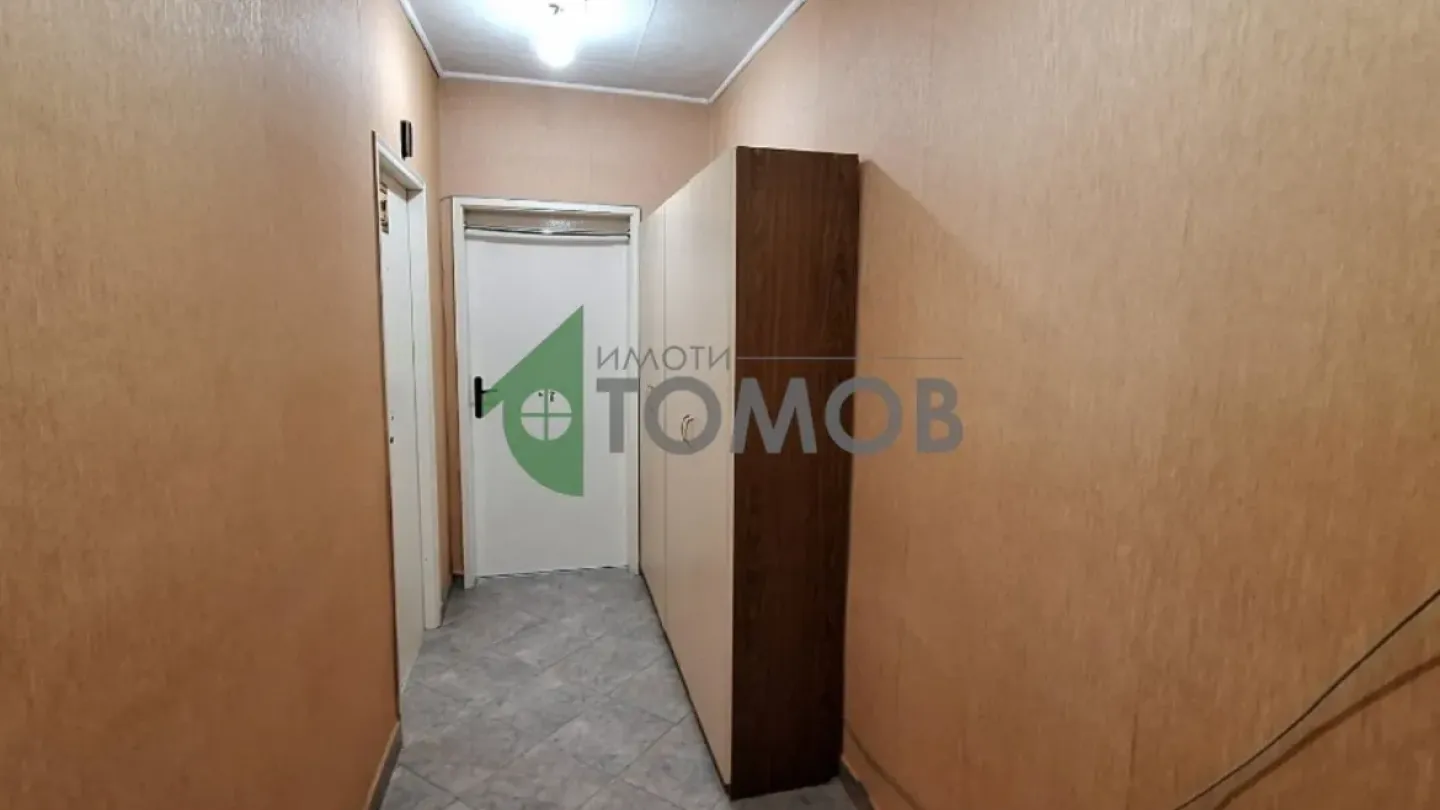 Spacious Two-Bedroom Apartment in Stara Zagora’s Opelchenski Quarter - Image 4