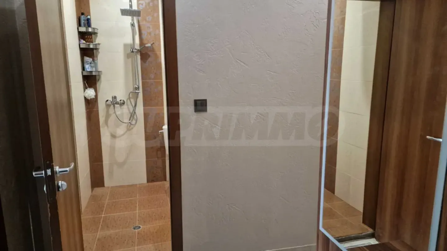 Fully Furnished 2-Bedroom Apartment Near Varna City Center - Image 2