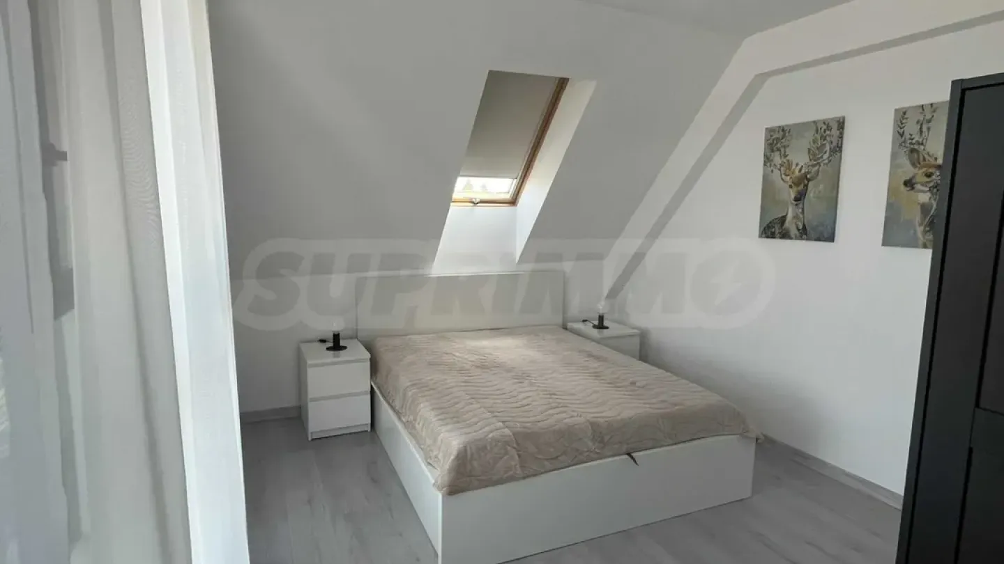 Spacious 3-Bedroom Apartment w/ Garage - Sofia - Image 3