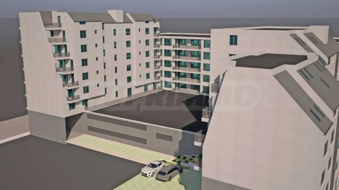 Spacious Apartment Near Varna Cathedral for Sale - Image 4