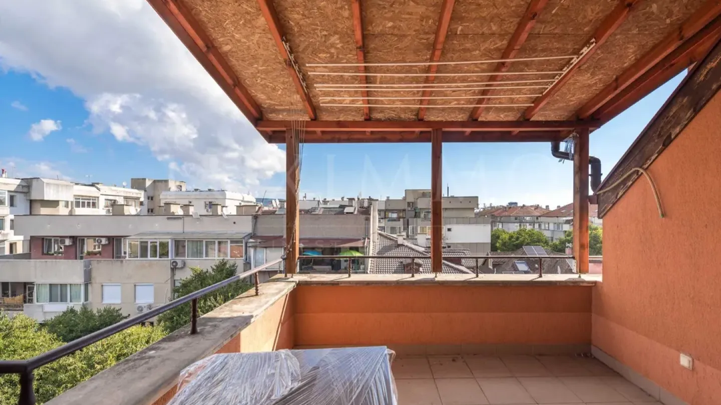 Spacious, Fully Furnished 3-Bedroom Apartment in Central Varna - Image 5