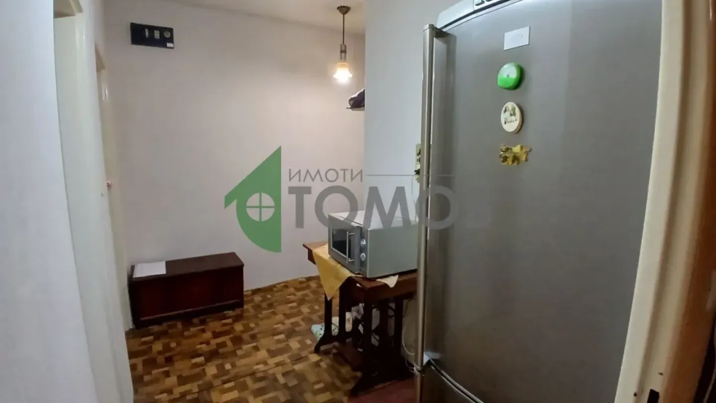 Spacious Two-Bedroom Apartment in Stara Zagora – Sunny Location - Image 2