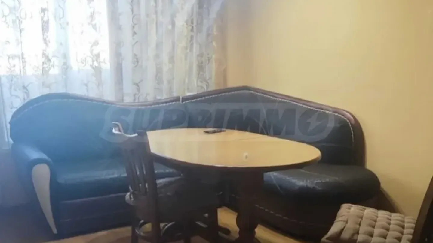 Apartment for sale in Burgas - Image 3