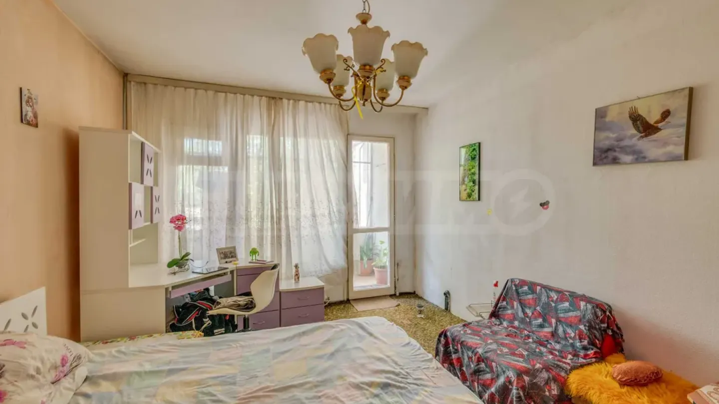 Spacious 2-Bedroom Apartment in Sofia, Bulgaria - Image 2