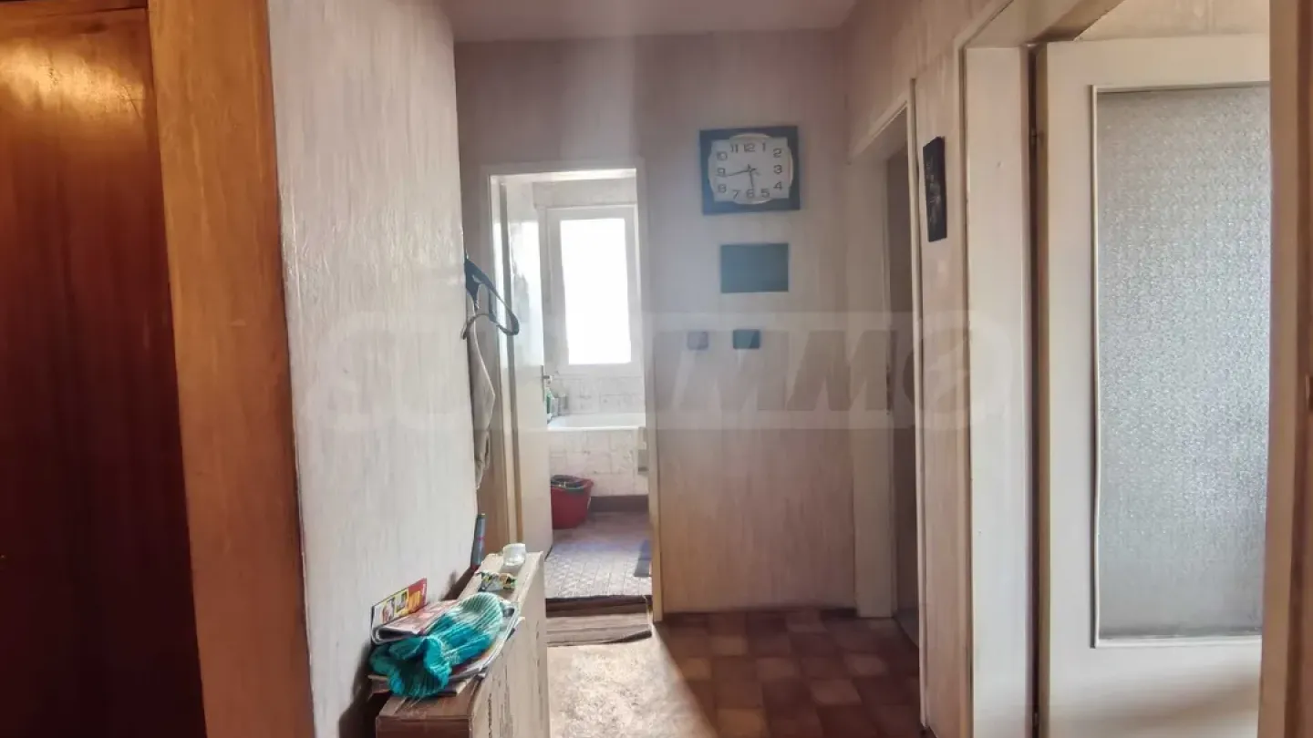 Spacious 2-Bedroom Apartment Near Park "Geo Milev" - Image 5