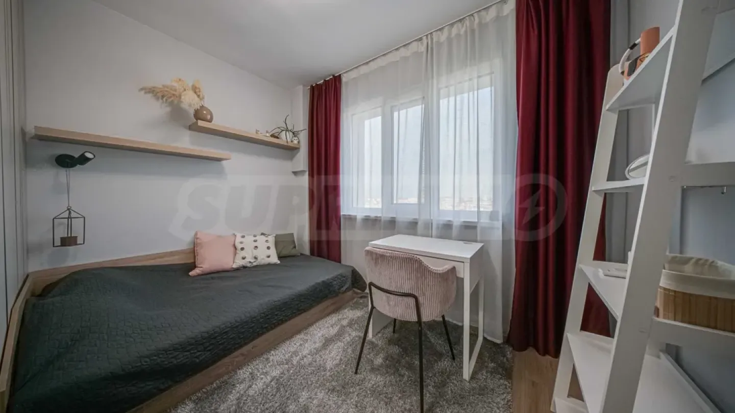 Spacious 2-Bedroom Flat with Vitosha View - Image 4