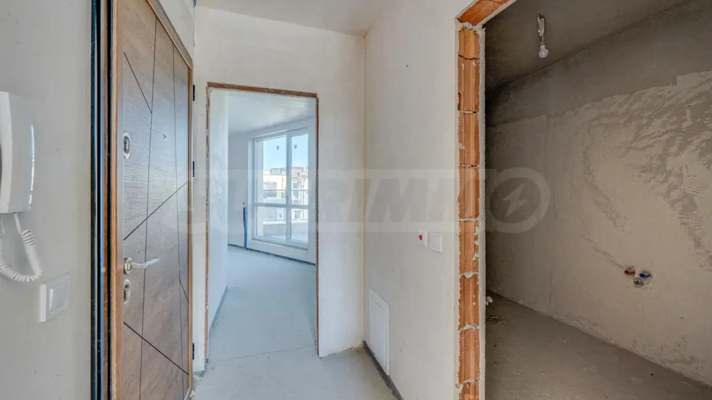 Spacious 2+1 Apt w/ Vitosha Views - Image 4