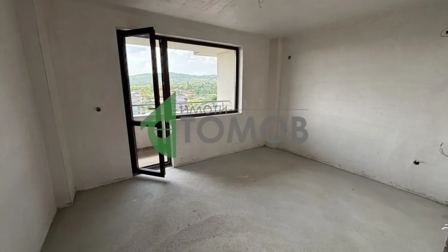 Spacious Panorama Apartment with Stunning Views in Stara Zagora - Image 3