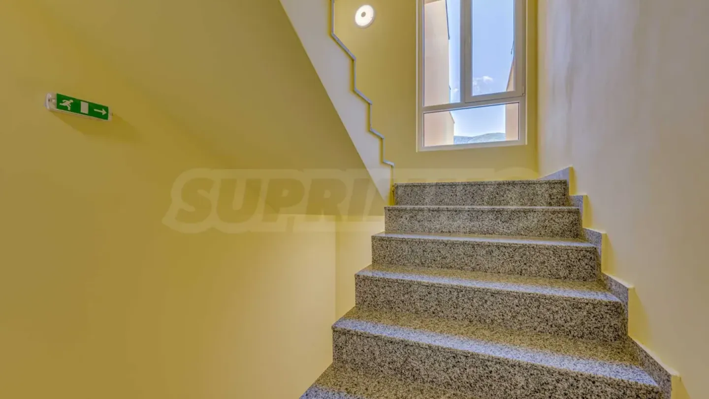 Spacious 2+1 Apt w/ Vitosha Views - Image 5
