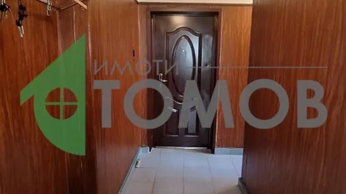 Spacious 3-Bedroom Apartment in Stara Zagora Center – Great Value - Image 3
