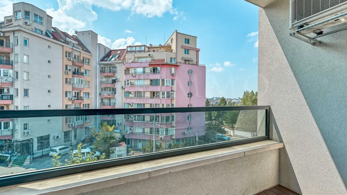 Spacious, Fully Furnished 1-Bedroom Apartment in Marble Residence, Sofia - Image 4