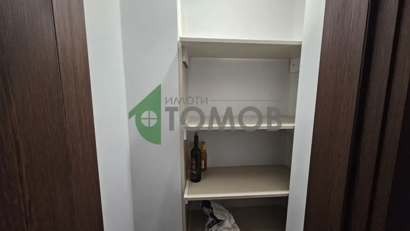 Spacious Fully Furnished Apartment in Stara Zagora City Center - Image 5