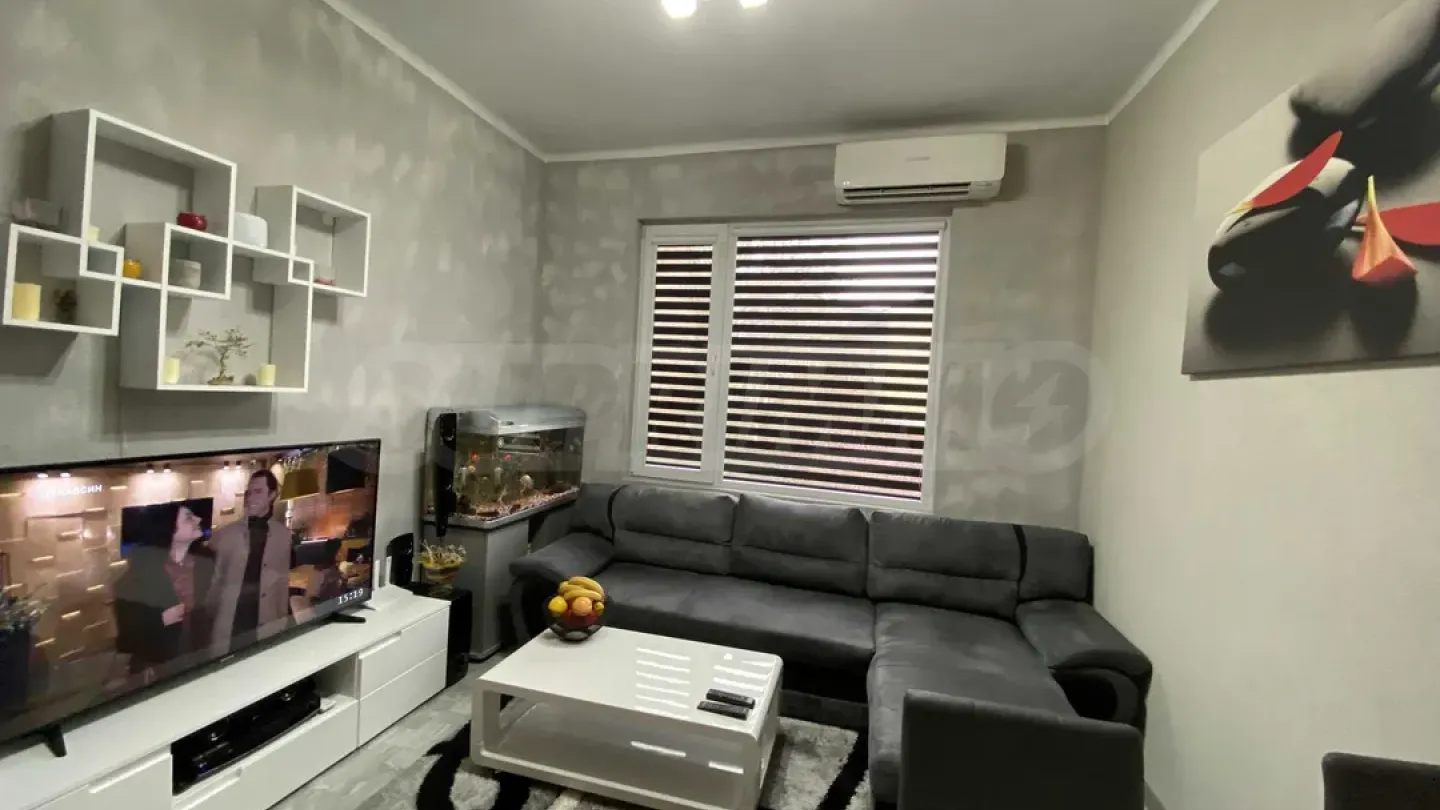 Spacious, Fully Furnished Apartment Near Bulgaria Hotel, Burgas - Image 4
