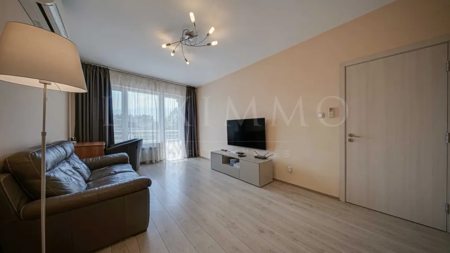 Spacious & Bright Lozenets Apartment with Garage - Fully Furnished - Image 4